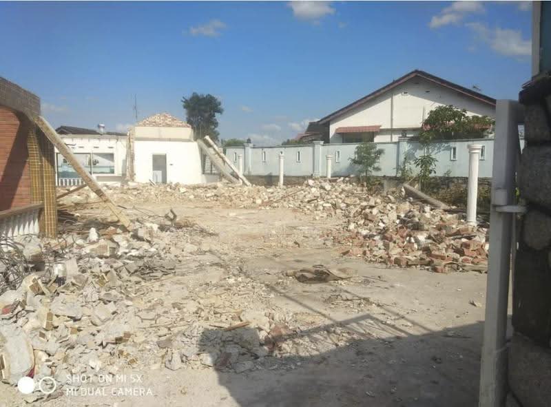 Bungalow House untuk Dijual di Taman Kebun Teh (Johor Bahru) - Chris Koh - Exterior - PropertyGuru.com.my