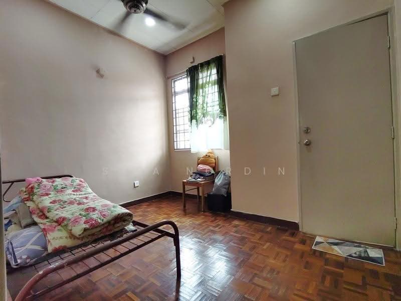 Rumah Teres 2-Tingkat untuk Dijual di Putra Heights (Subang Jaya) - Sa'a Nordin - Bedroom - PropertyGuru.com.my