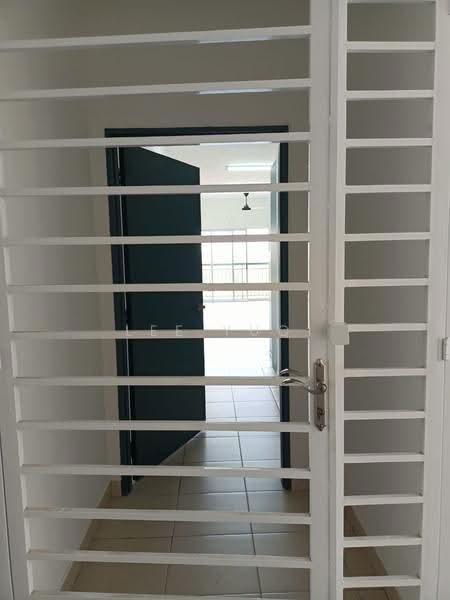 Pangsapuri untuk Disewa di Residensi Kesuma 1 - Lee Yuqi - Entrance - PropertyGuru.com.my