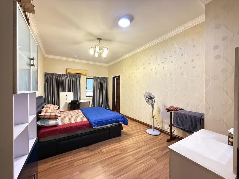 Bungalow House untuk Disewa di Country Heights (Kajang) - Janice Lau - Bedroom - PropertyGuru.com.my