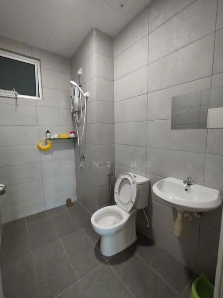 Kondominium untuk Dijual di The Navens - Jane Ng - Bathroom - PropertyGuru.com.my