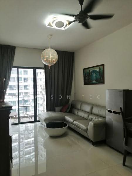 Kondominium untuk Disewa di Amberside @ Country Garden Danga Bay - Jayson Teo - Living Room - PropertyGuru.com.my