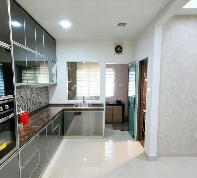 Rumah Teres 2-Tingkat untuk Dijual di Bandar Puteri Puchong (Puchong) - Joyce Hoo - Kitchen - PropertyGuru.com.my