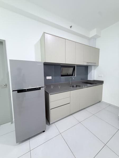 Kediaman Servis untuk Disewa di Sinaran @ Utropolis - Barry Lim - Kitchen - PropertyGuru.com.my