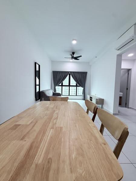 Kediaman Servis untuk Disewa di Sinaran @ Utropolis - Barry Lim - Living Room - PropertyGuru.com.my