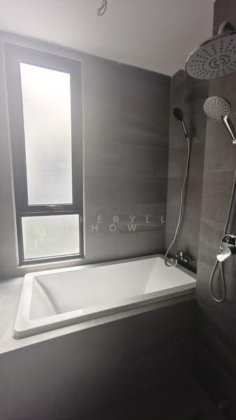 Kondominium untuk Dijual di Nestree Residence - Cheryll How - Bathroom - PropertyGuru.com.my