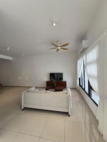 Rumah Teres 2-Tingkat untuk Disewa di Taman Desa Tebrau (Tebrau) - Wallace Ang - Living Room - PropertyGuru.com.my