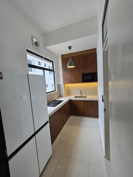 Rumah Teres 2-Tingkat untuk Disewa di Taman Desa Tebrau (Tebrau) - Wallace Ang - Kitchen - PropertyGuru.com.my