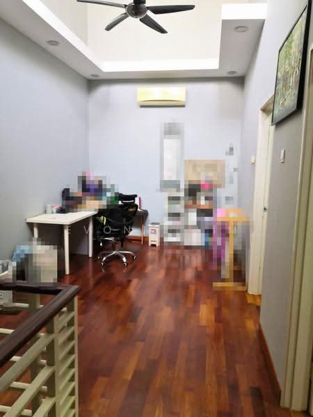 Townhouse for Sale in 16 Sierra (Puchong) - Evonne Lim - Study - PropertyGuru.com.my