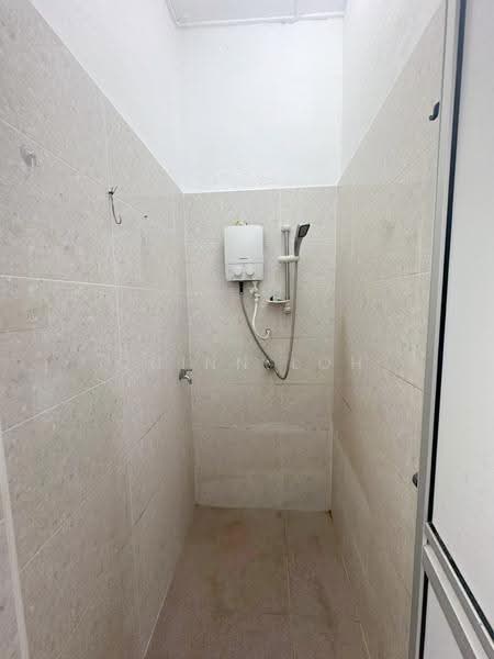 Terraced House for Sale in Alma (Bukit Mertajam) - Quinn Loh - Bathroom - PropertyGuru.com.my
