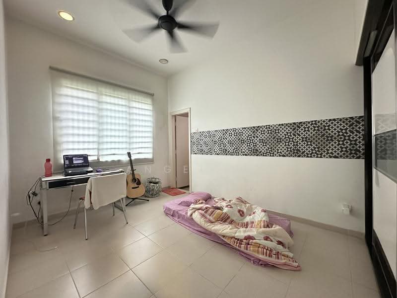 Semi-Detached House for Sale in Bandar Mahkota Cheras (Cheras) - Angel Ng - Bedroom - PropertyGuru.com.my