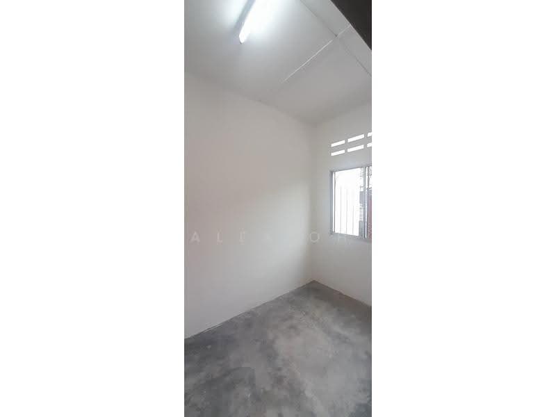 Rumah Teres 1-Tingkat untuk Dijual di Bercham (Ipoh) - Alex Oh - Bedroom - PropertyGuru.com.my