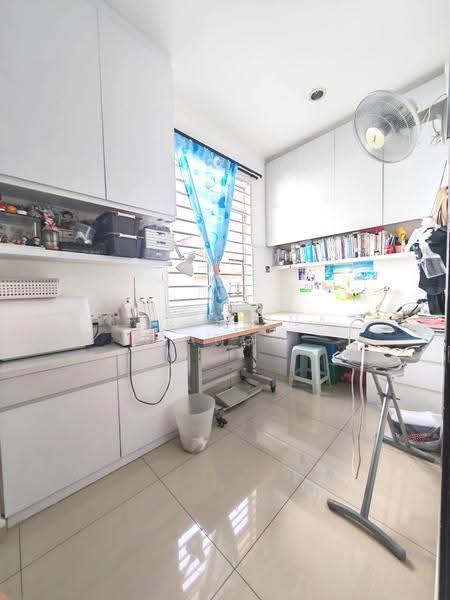 Rumah Teres 2-Tingkat untuk Dijual di Taman Setia Indah (Tebrau) - Christina Ang - Study - PropertyGuru.com.my