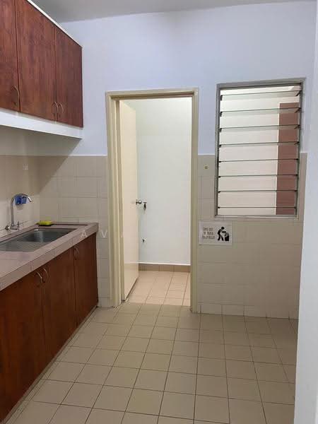 Condominium for Rent at D'aman Crimson - Ava Wong - Kitchen - PropertyGuru.com.my