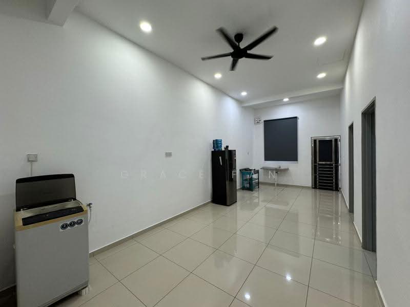 Rumah Teres 1-Tingkat untuk Dijual di Taman Saujana (Kluang) - Grace Fan - Interior - PropertyGuru.com.my