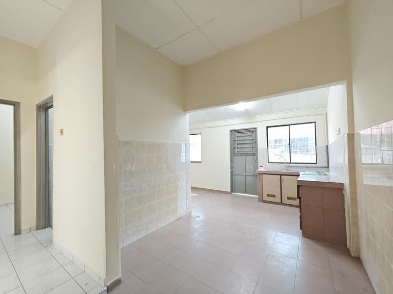 Rumah Teres 1-Tingkat untuk Dijual di Taman Merdeka (Batu Berendam) - Min Yee Chin - Kitchen - PropertyGuru.com.my