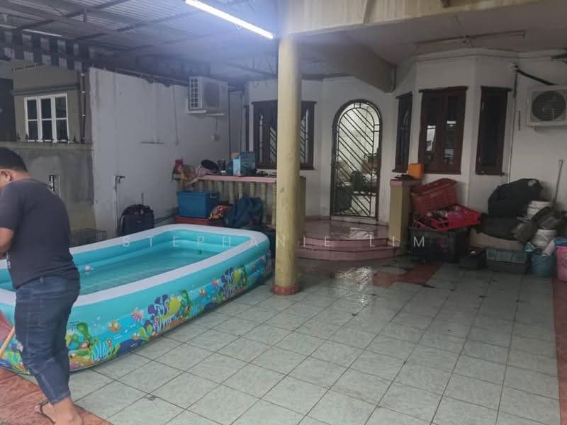 Rumah Teres 1-Tingkat untuk Dijual di Taman Pendamar Indah (Klang) - Stephanie Lim - Exterior - PropertyGuru.com.my