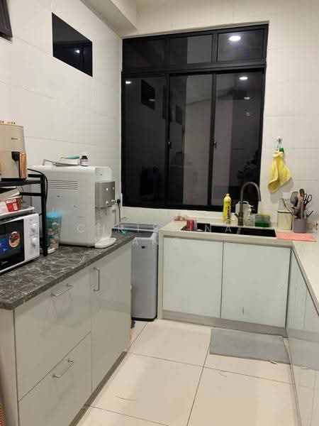 Service Residence for Sale at D'Summit Residences - Christina Ang - Kitchen - PropertyGuru.com.my
