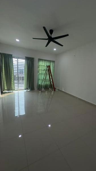 Rumah Teres 2-Tingkat untuk Disewa di Bandar Seri Impian (Kluang) - Shanel Tee - Living Room - PropertyGuru.com.my
