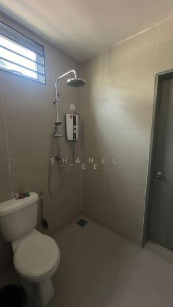 Rumah Teres 2-Tingkat untuk Disewa di Bandar Seri Impian (Kluang) - Shanel Tee - Bathroom - PropertyGuru.com.my