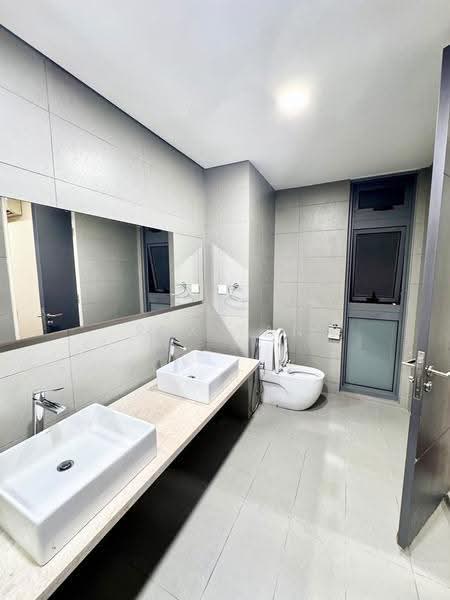 Kondominium untuk Disewa di The Breezeway - Rex Tan - Bathroom - PropertyGuru.com.my