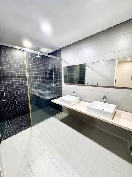 Kondominium untuk Disewa di The Breezeway - Rex Tan - Bathroom - PropertyGuru.com.my