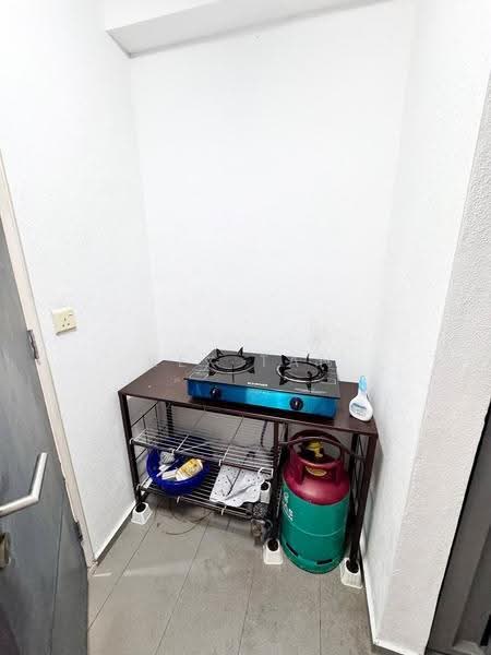 Kondominium untuk Disewa di The Breezeway - Rex Tan - Kitchen - PropertyGuru.com.my