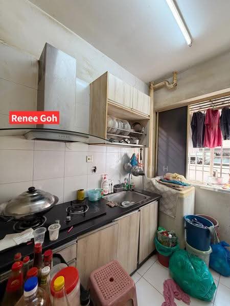 Pangsapuri untuk Dijual di Sri Aman Block C (Sri Aman Block 1 & 3) - Renee Goh - Kitchen - PropertyGuru.com.my