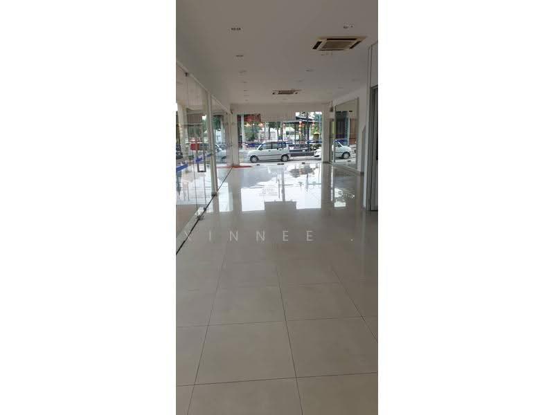 Shop / Office untuk Disewa di Kampung Jalan Perak (Jelutong) - Xinnee . - Entrance - PropertyGuru.com.my