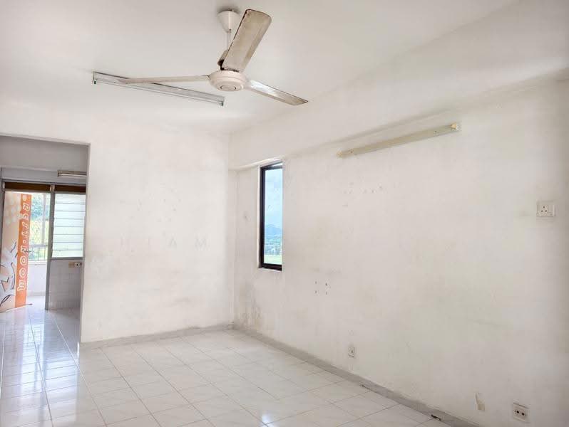 Apartment for Sale at Greenlane Heights Block 3 - Chiam Hooi Chai - Interior - PropertyGuru.com.my