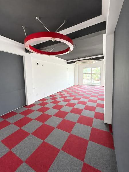 Shop / Office for Sale in Rawang (Selangor) - Daniel Jun - Interior - PropertyGuru.com.my