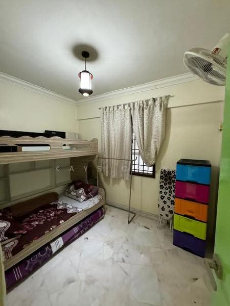 Apartment for Rent at Pangsapuri Seri Pinang - Kays Chin - Bedroom - PropertyGuru.com.my