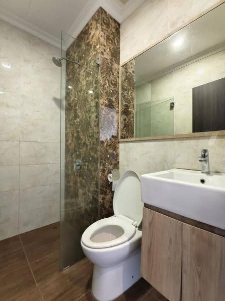 Kondominium untuk Dijual di Laguna Heights (Bukit Laguna) - Keith Shum - Bathroom - PropertyGuru.com.my