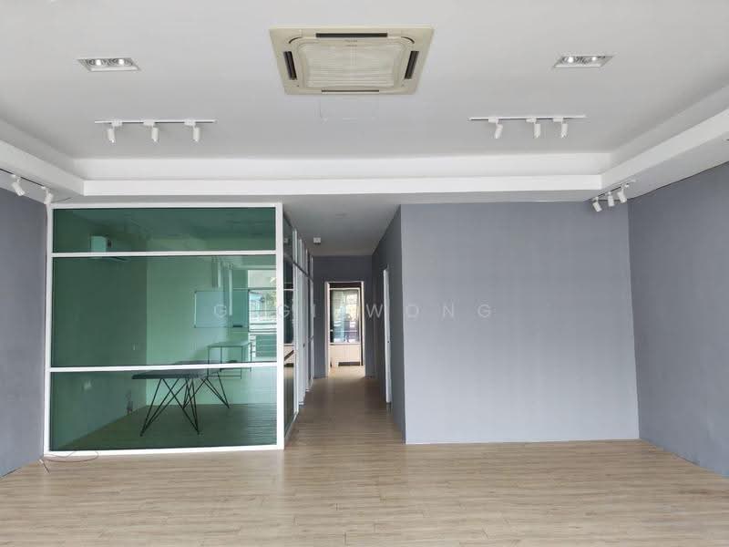 Shop for Rent in Taman Kota Laksamana (Melaka City) - Gigi Wong - Interior - PropertyGuru.com.my