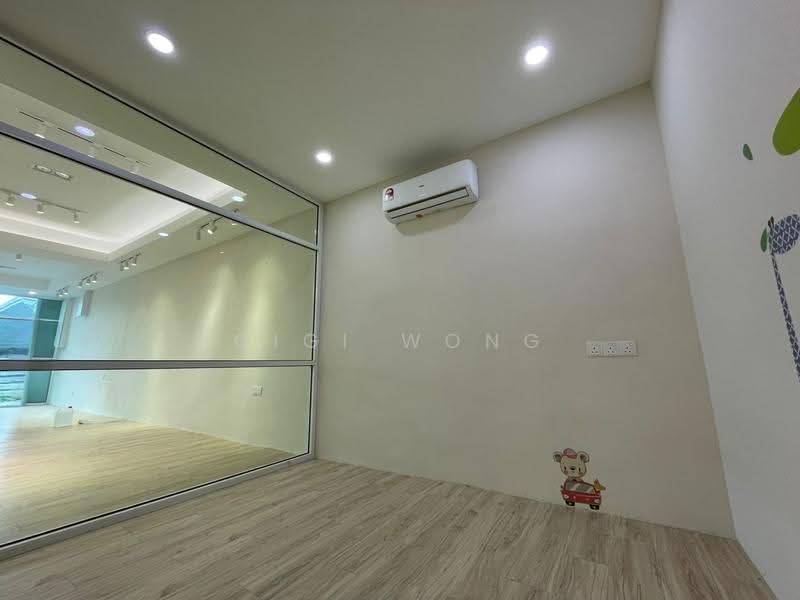 Shop for Rent in Taman Kota Laksamana (Melaka City) - Gigi Wong - Interior - PropertyGuru.com.my