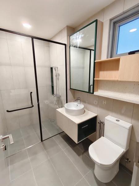 Kediaman Servis untuk Dijual di The Meg Serviced Residence - Yvonne Loh - Bathroom - PropertyGuru.com.my