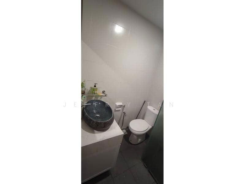 Kondominium untuk Dijual di Mahsuri Square - Jeffrey Tan - Bathroom - PropertyGuru.com.my