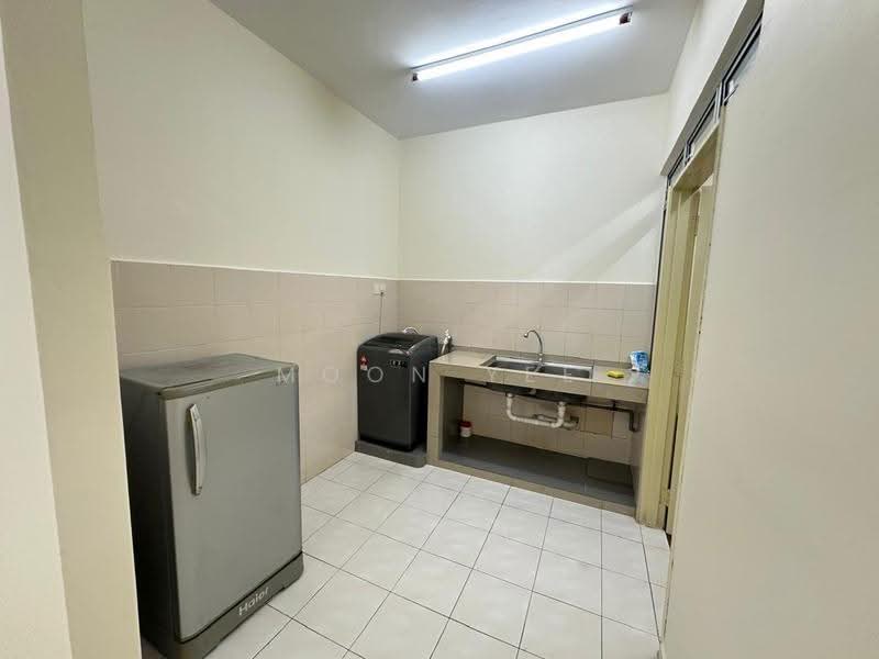 Apartment for Rent at Pangsapuri Angsana - Moon Yee - Kitchen - PropertyGuru.com.my