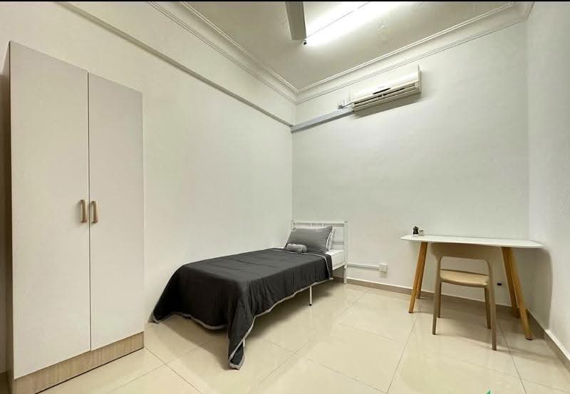 2-storey Terraced House for Sale in Taman Abad (Johor Bahru) - Janice . - Bedroom - PropertyGuru.com.my