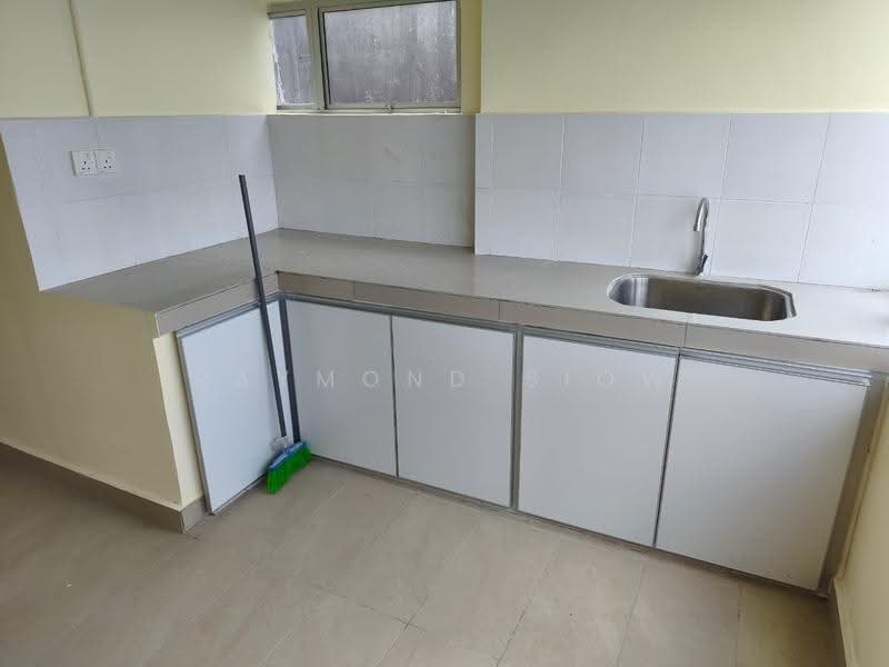 Pangsapuri untuk Disewa di Kayangan Apartment - Raymond Siow - Kitchen - PropertyGuru.com.my