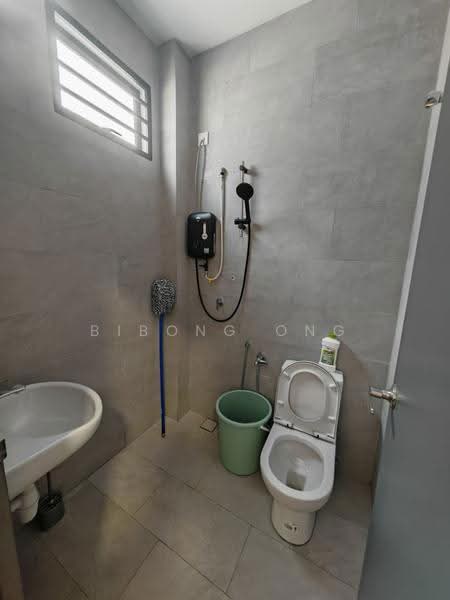 Rumah Teres 2-Tingkat untuk Disewa di Ayer Molek (Melaka) - Bibong Ong - Bathroom - PropertyGuru.com.my