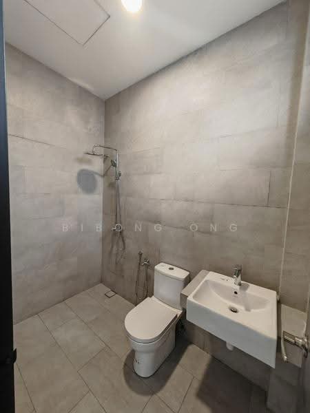 Rumah Teres 2-Tingkat untuk Disewa di Ayer Molek (Melaka) - Bibong Ong - Bathroom - PropertyGuru.com.my