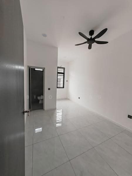 Rumah Teres 2-Tingkat untuk Disewa di Ayer Molek (Melaka) - Bibong Ong - Interior - PropertyGuru.com.my