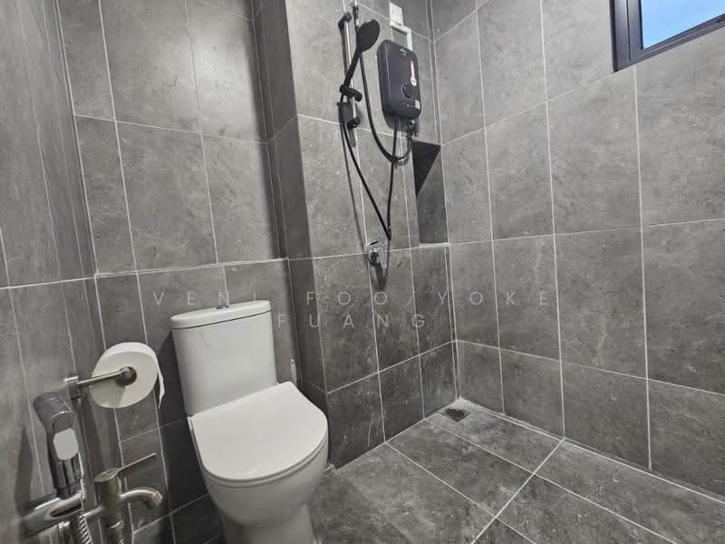 Service Residence for Rent at D'Sini Residences - Veni Foo Yoke Fuang - Bathroom - PropertyGuru.com.my