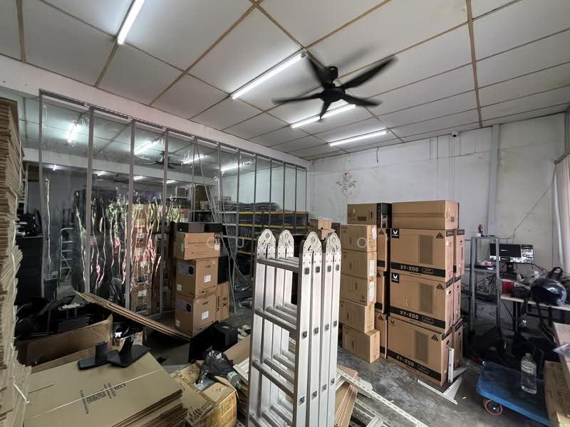 Kedai untuk Disewa di Puchong (Selangor) - Louis Ho - Interior - PropertyGuru.com.my
