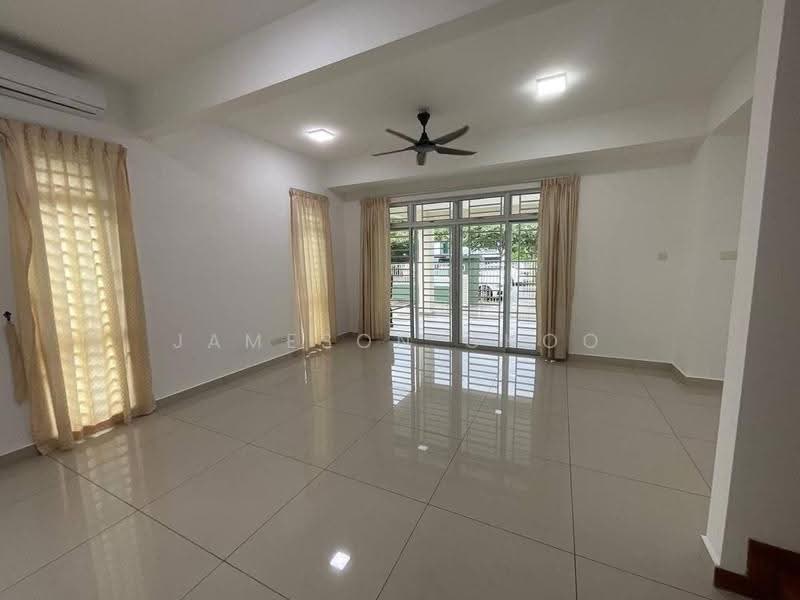 Semi-Detached House for Sale in Taman Nusa Idaman (Iskandar Puteri (Nusajaya)) - Jameson Choo - Living Room - PropertyGuru.com.my