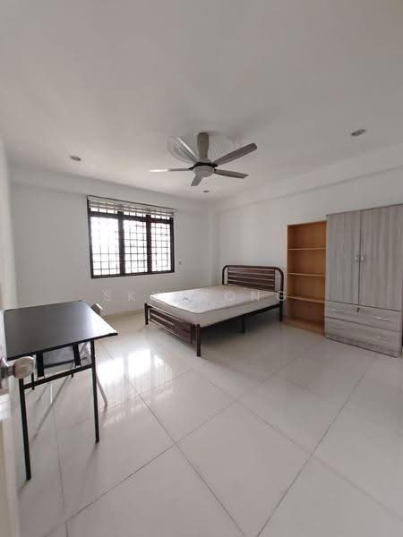 Kondominium untuk Disewa di Vista Komanwel C - Sky Wong - Bedroom - PropertyGuru.com.my