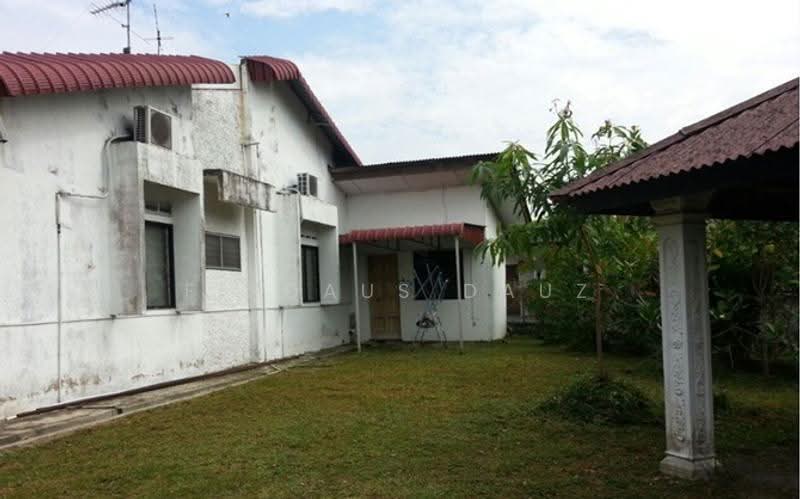 Semi-Detached House for Sale in Taman Bahagia (Senai) - Firdaus Dauz - PropertyGuru.com.my