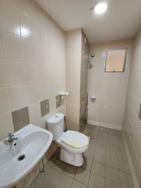 Apartment for Rent at Seri Baiduri - Veni Foo Yoke Fuang - Bathroom - PropertyGuru.com.my