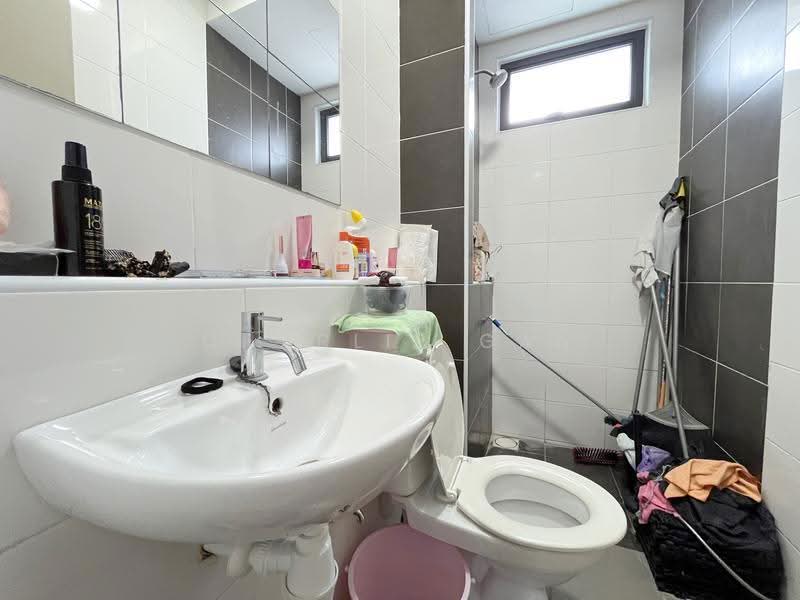 Rumah Kluster untuk Dijual di Telok Panglima Garang (Selangor) - Charlie Gan - Bathroom - PropertyGuru.com.my